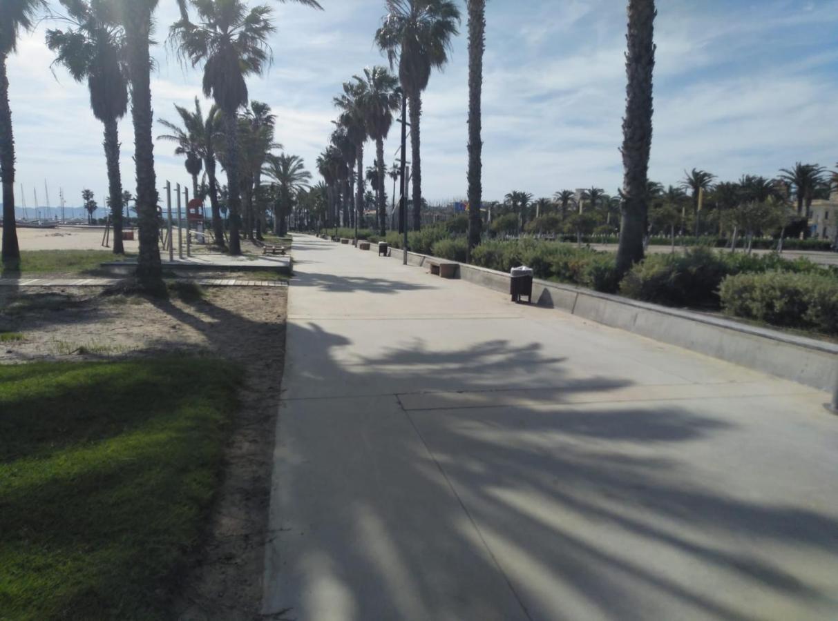 R&G Salou - Happy Family Apartment ภายนอก รูปภาพ